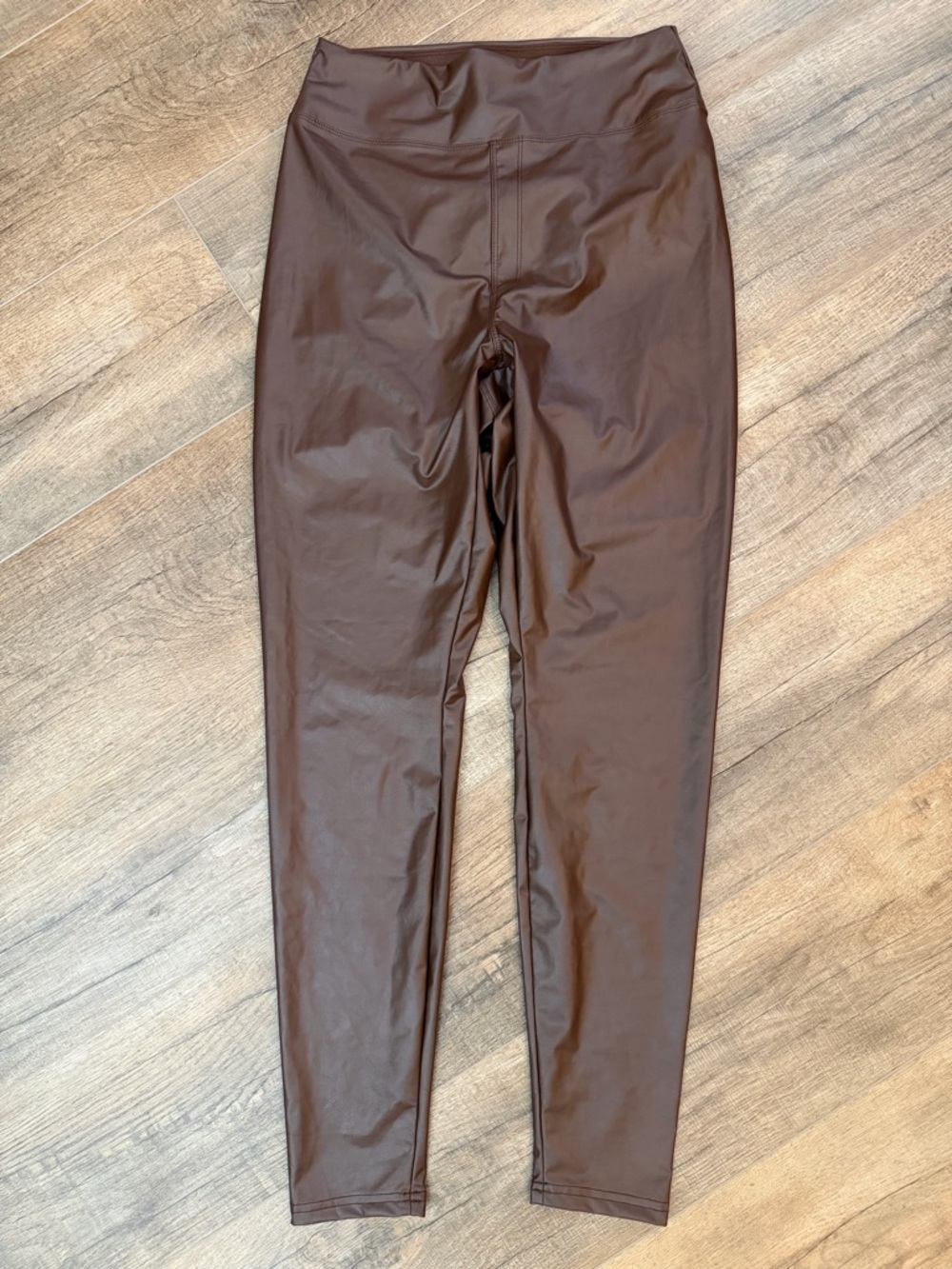 aerie OFFLINE Real Luxe Legging Womens L Brown Faux Leather Chic Minimalist Soft